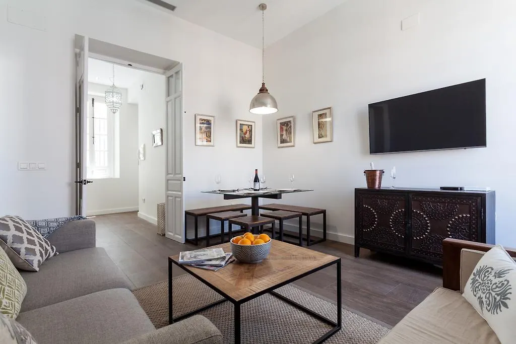 Stunning Boutique - Space Maison Apartments Sevilla